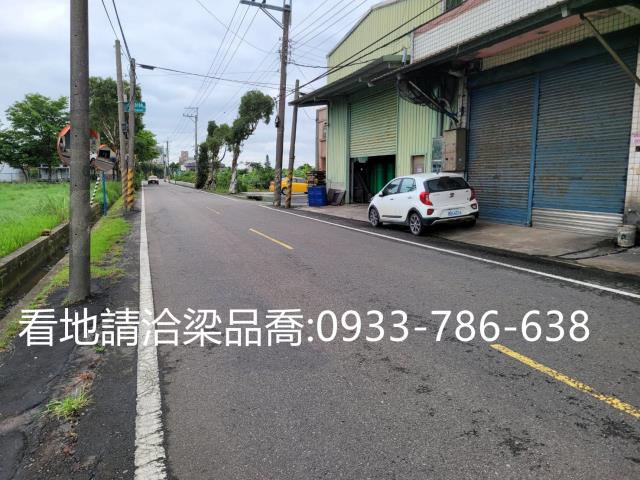 龍潭交流道旁一般農