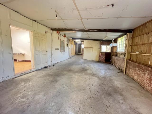 台中市東勢區東崎路四段蘭花園