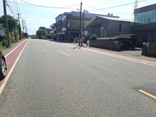 青埔高鐵山東國小小農地出售